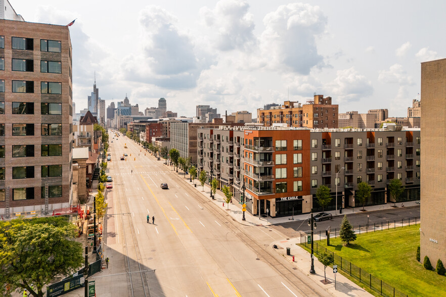 3439 Woodward Ave, Detroit, MI à louer - Photo de l’immeuble – Image 2 sur 15