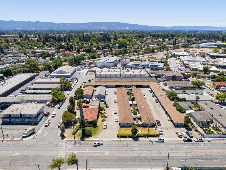 2024-2050 Lafayette St, Santa Clara, CA à vendre - Photo de l’immeuble – Image 3 sur 8