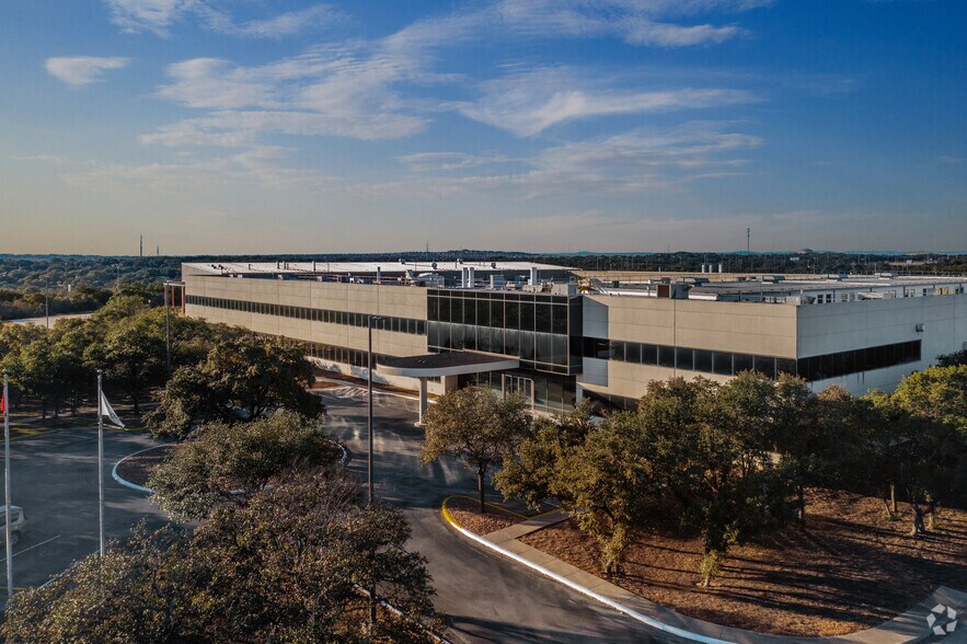 4611 Wiseman Blvd, San Antonio, TX à vendre - Photo de l’immeuble – Image 2 sur 3