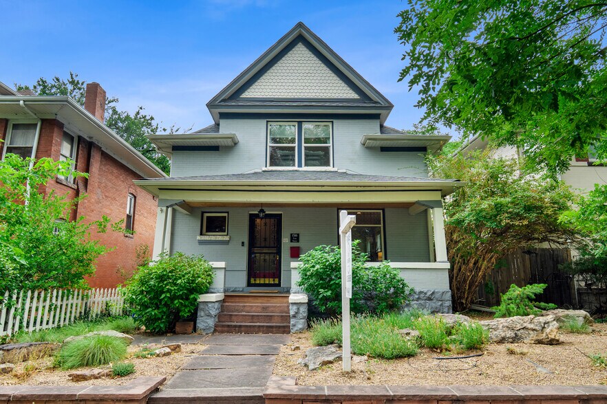 1516 Cook St, Denver, CO à vendre - Photo de l’immeuble – Image 1 sur 17
