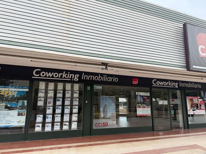 Immeuble residentiel dans Avenida de Europa, 8, Benidorm à vendre - Photo de l’immeuble – Image 2 sur 3