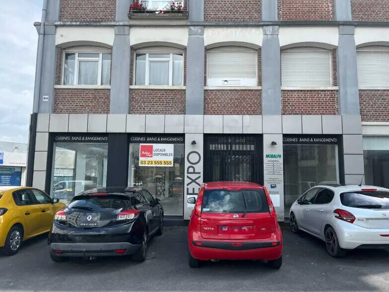 Local commercial dans Saint-Quentin à louer - Photo de l’immeuble – Image 3 sur 3