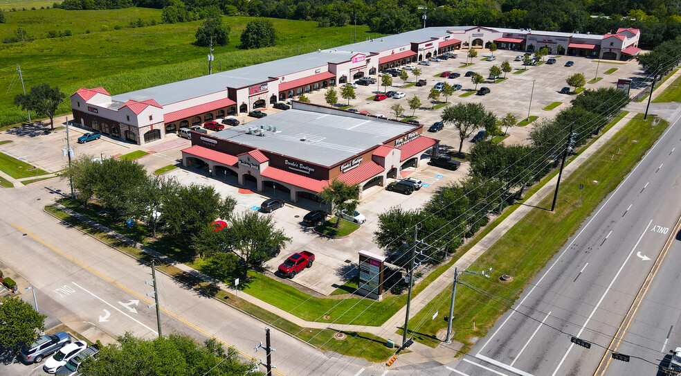 8201-8209 Broadway St, Pearland, TX à louer - Photo de l’immeuble – Image 2 sur 12