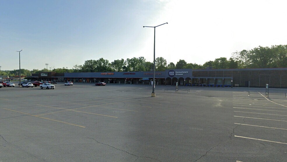 1450-1472 N High St, Hillsboro, OH à louer - Photo de l’immeuble – Image 2 sur 4