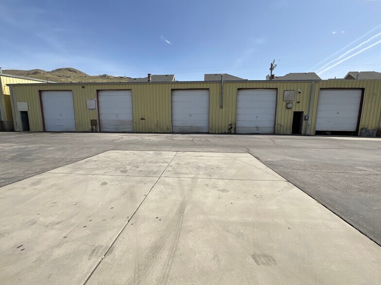 425 W 800 N, Salt Lake City, UT à louer - Photo de l’immeuble – Image 3 sur 15