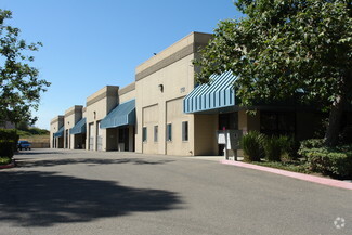 Plus de détails pour 2701 Mcmillan Ave, San Luis Obispo, CA - Industriel/Logistique à louer