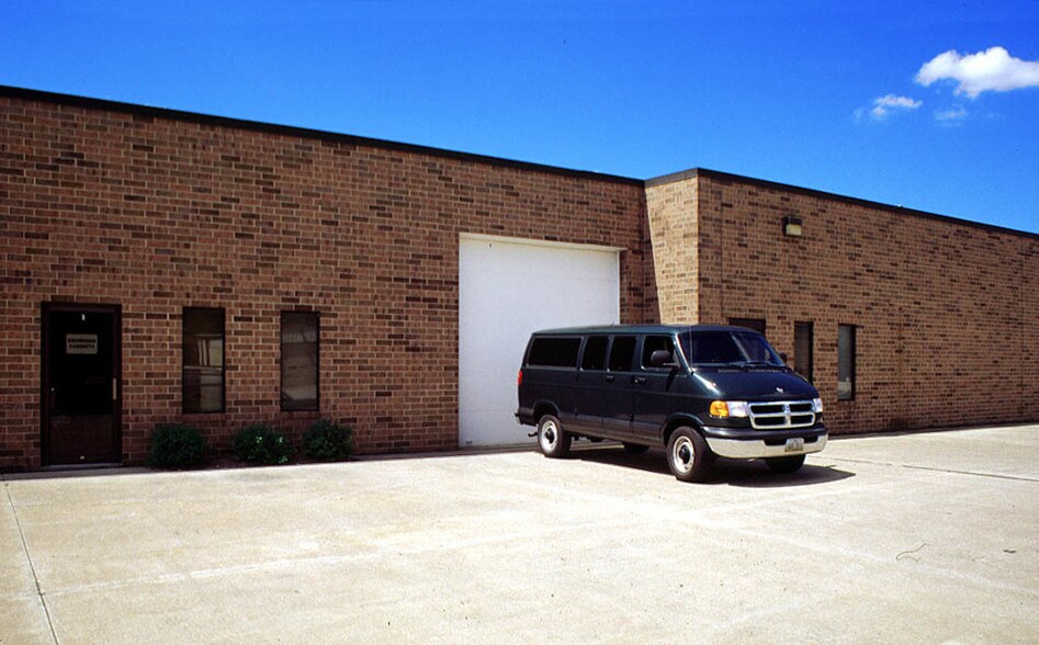 9840 York Alpha Dr, North Royalton, OH à louer - Autre – Image 2 sur 7