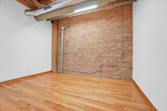 1800-1814 W Cuyler Ave, Chicago, IL à louer Photo intérieure– Image 1 sur 2