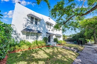 Plus de détails pour 893 NE 81st St, Miami, FL - Logement à vendre