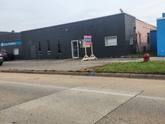 Plus de détails pour 608 E Ten Mile Rd, Hazel Park, MI - Industriel/Logistique à louer