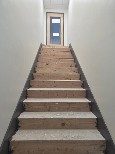 23 Commonwealth Ave, Chestnut Hill, MA à louer - Photo de l’immeuble – Image 3 sur 5