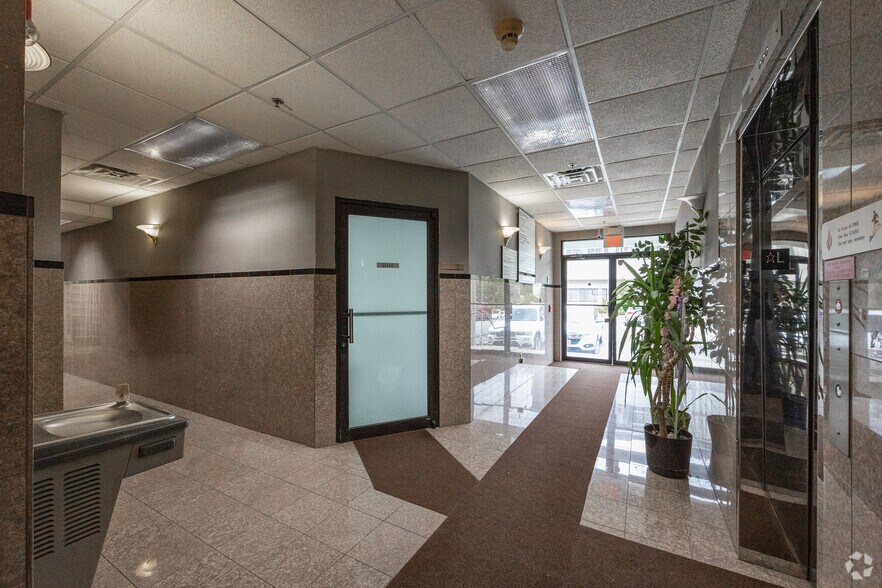 239 New Rd, Parsippany, NJ à louer - Photo intérieure – Image 3 sur 30