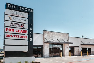 Plus de détails pour 3706 N Navarro St, Victoria, TX - Bureau/Local commercial, Local d'activités à louer
