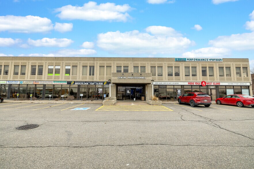 3669-3681 Boul des Sources, Dollard-des-Ormeaux, QC à louer - Photo de l’immeuble – Image 3 sur 6