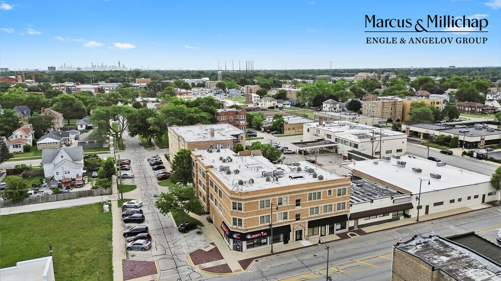 901-905 S 5th Ave, Maywood, IL à vendre - Aérien – Image 2 sur 2