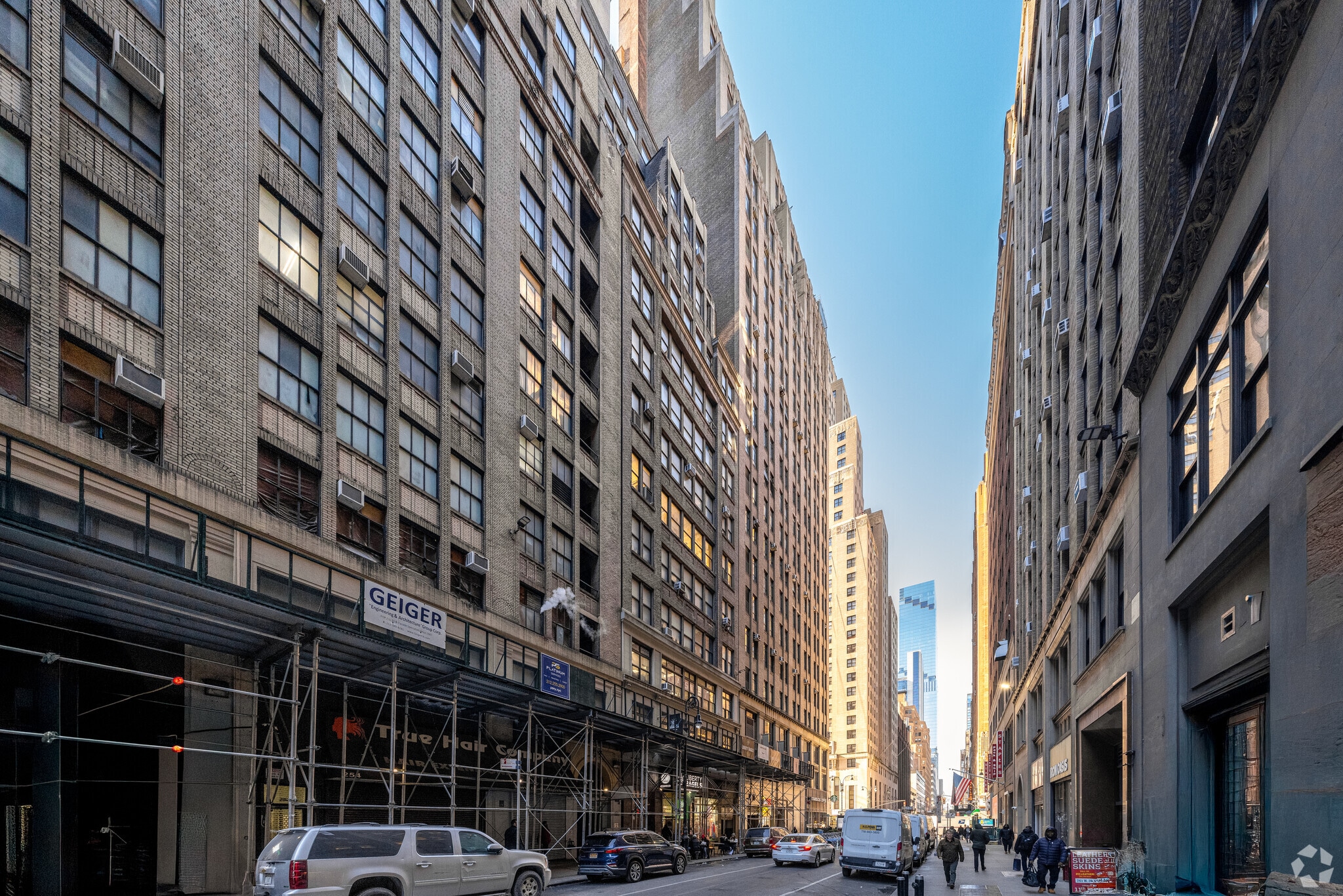 260 W 35th St, New York, NY à louer Photo principale– Image 1 sur 19