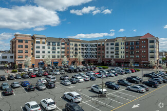Plus de détails pour 100 Veterans Memorial Dr W, Somerville, NJ - Local commercial à louer