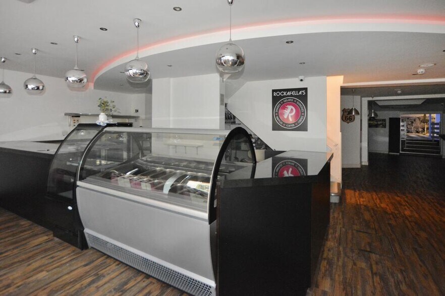 17 East St, Horsham à louer - Photo de l’immeuble – Image 3 sur 7