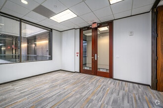 10777 Westheimer Rd, Houston, TX à louer Photo intérieure– Image 1 sur 8