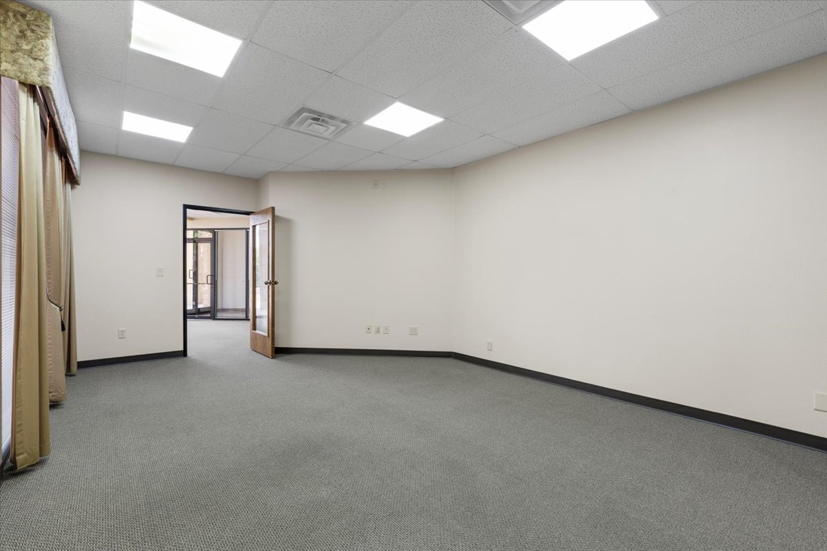 16333 S Great Oaks Dr, Round Rock, TX à louer Photo intérieure– Image 1 sur 8