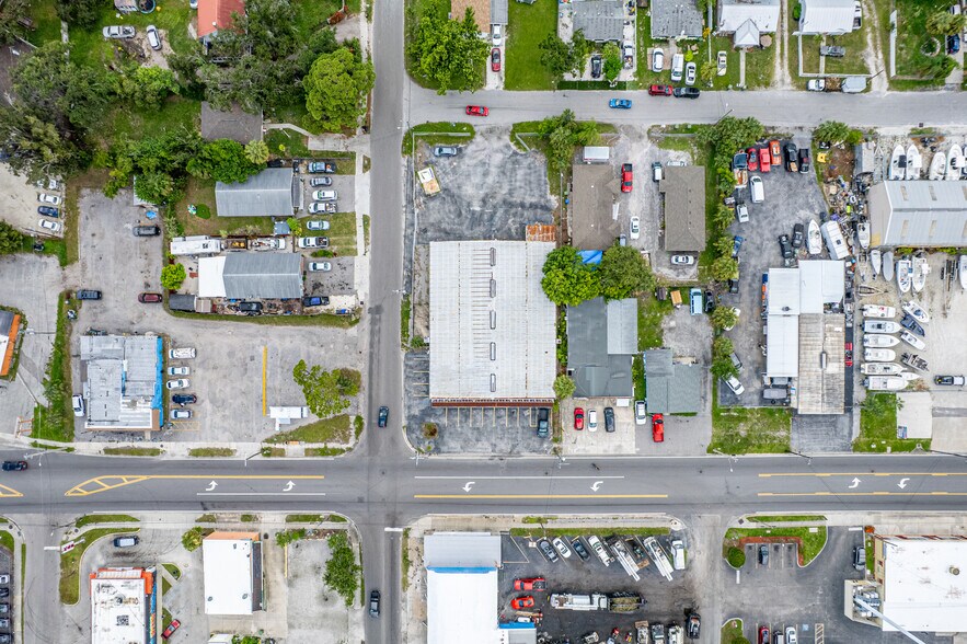 2514 9th St W, Bradenton, FL à vendre - Photo de l’immeuble – Image 3 sur 7