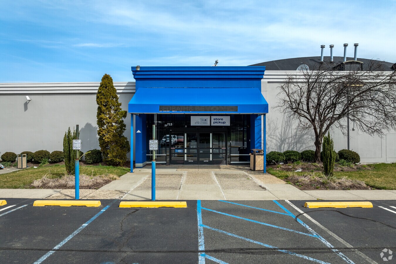 View Photo
