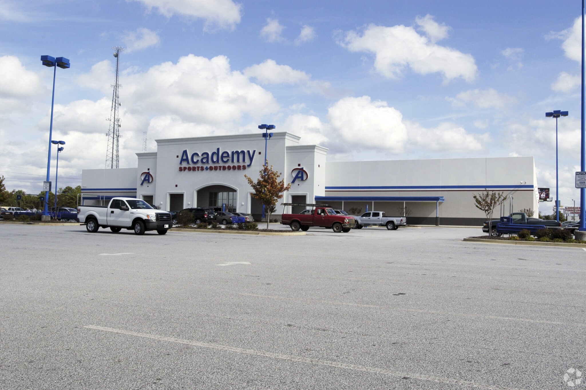 1689 Eisenhower Pky, Macon-Bibb, GA à vendre Photo principale– Image 1 sur 7