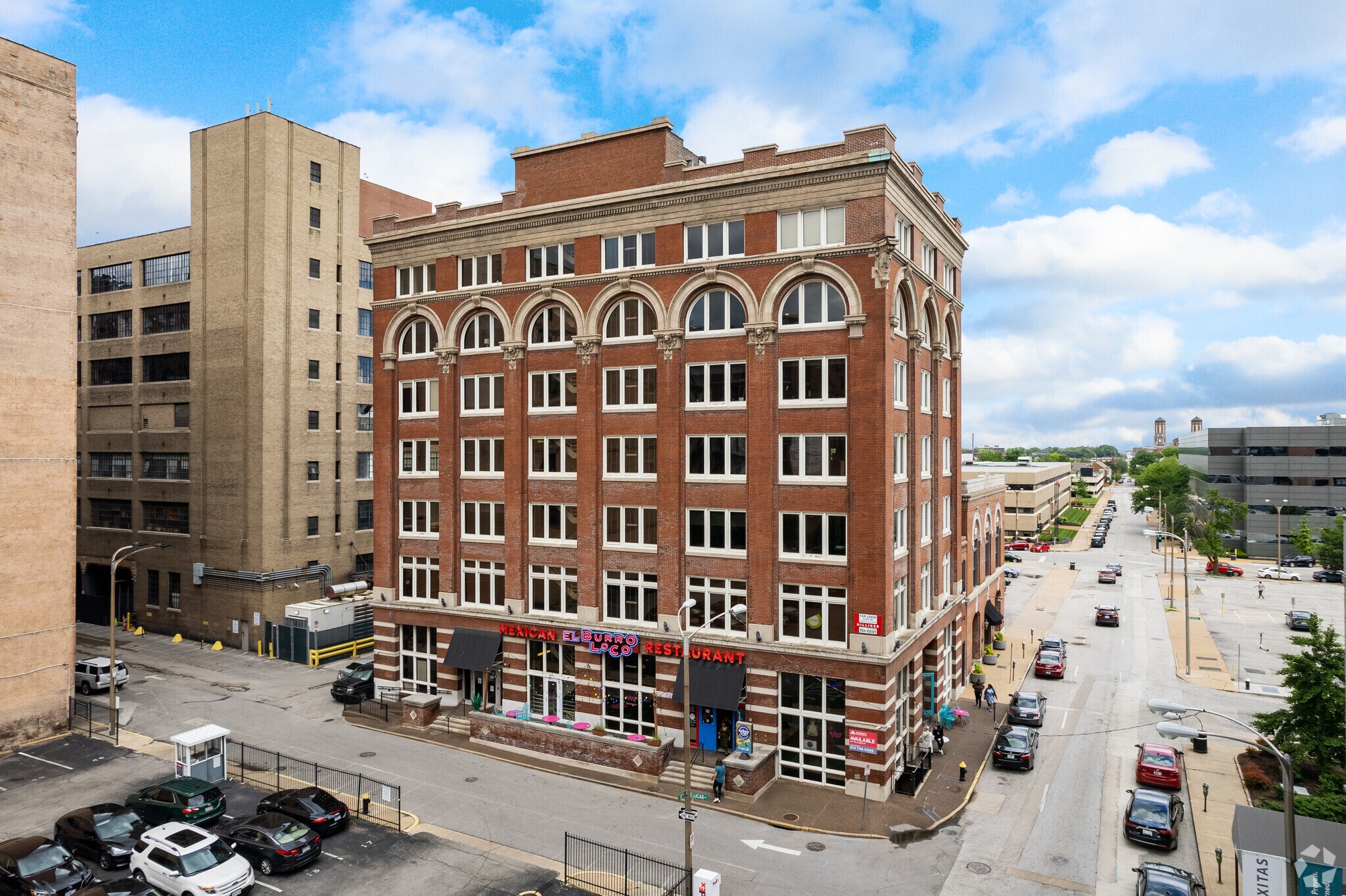 1101 Lucas Ave, Saint Louis, MO à louer Photo principale– Image 1 sur 6