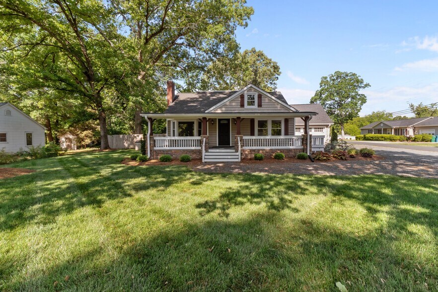 319 N Central Ave, Locust, NC à vendre - Photo de l’immeuble – Image 2 sur 54