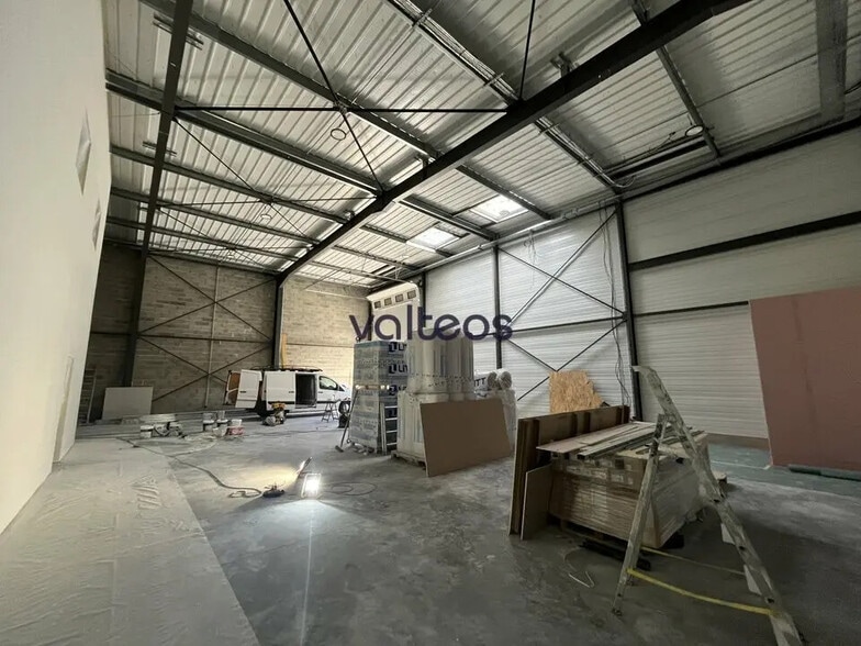 Local d’activités dans Colomiers à louer - Photo intérieure – Image 3 sur 7