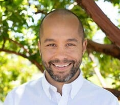 Lawrence Hernandez