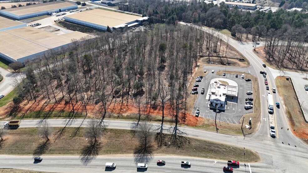 0 Warren H Abernathy Hwy, Spartanburg, SC à vendre - Photo de l’immeuble – Image 2 sur 22