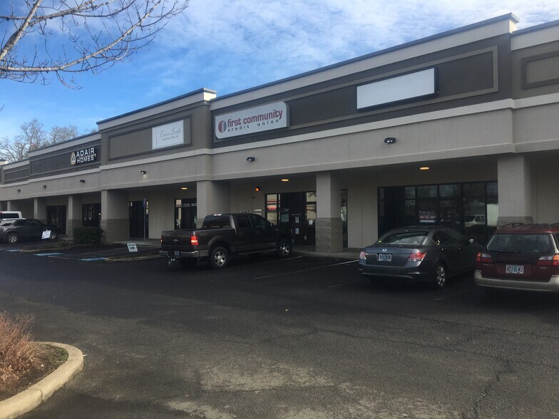 164-182 Melton Rd, Creswell, OR à louer - Photo de l’immeuble – Image 3 sur 11