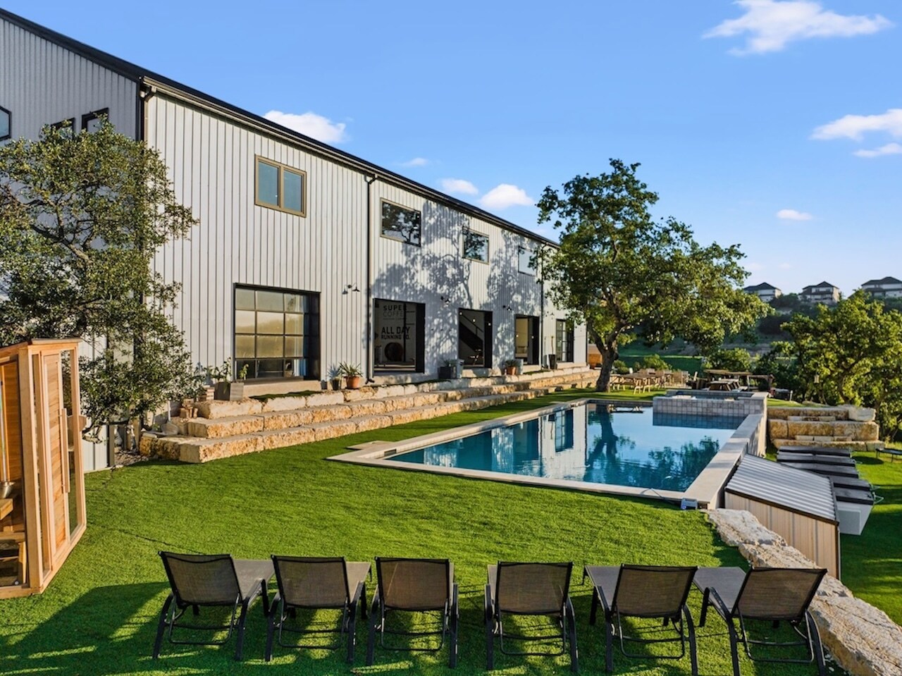12701 Trails End Rd, Leander, TX à vendre Photo de l’immeuble– Image 1 sur 6