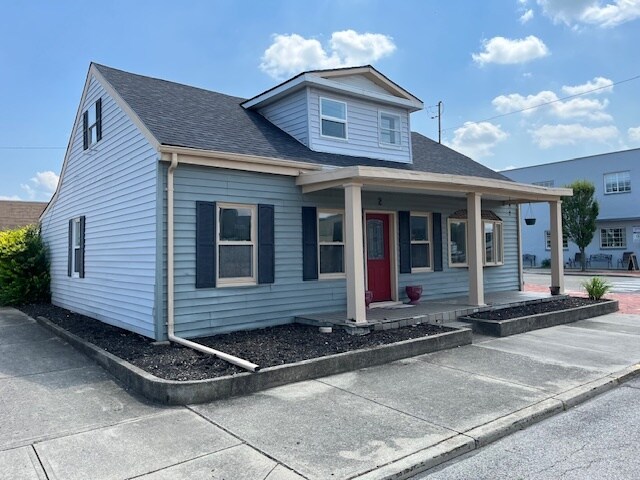 2 N 2nd St, Fairborn, OH à louer - Photo de l’immeuble – Image 2 sur 27