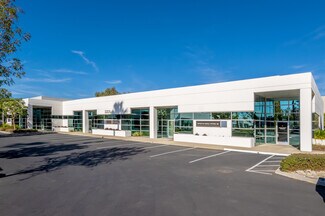 Plus de détails pour 11105 Knott Ave, Cypress, CA - Local d'activités à louer
