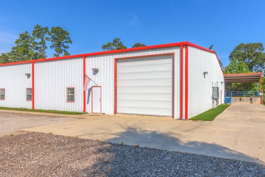 13939 Old Texaco Rd, Conroe, TX à vendre - Photo de l’immeuble – Image 3 sur 63