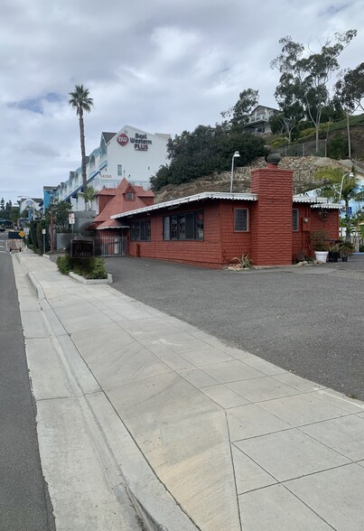 34294 S Coast Hwy, Dana Point, CA à vendre - Photo de l’immeuble – Image 3 sur 4