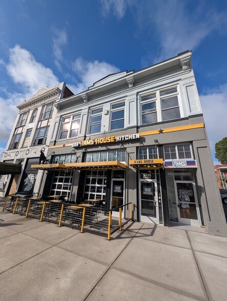 2035 W Broad St, Richmond, VA à louer - Photo de l’immeuble – Image 2 sur 4