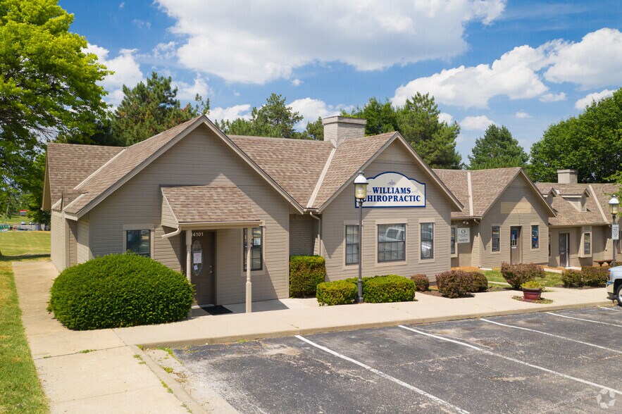 14101-14109 S Mur-len Rd, Olathe, KS à louer - Photo principale – Image 1 sur 2