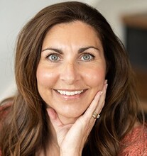 KELLY CAMPBELL
