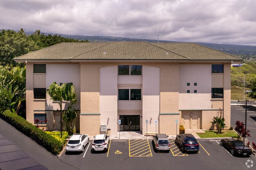75-1029 Henry St, Kailua Kona, HI à louer - Photo de l’immeuble – Image 3 sur 4