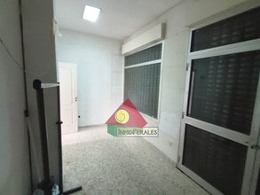 Local commercial dans Madrid, Madrid à louer Photo intérieure– Image 2 sur 3