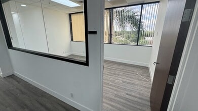 1200 N Federal Hwy, Boca Raton, FL à louer - Vidéo sur l’annonce professionnelle 