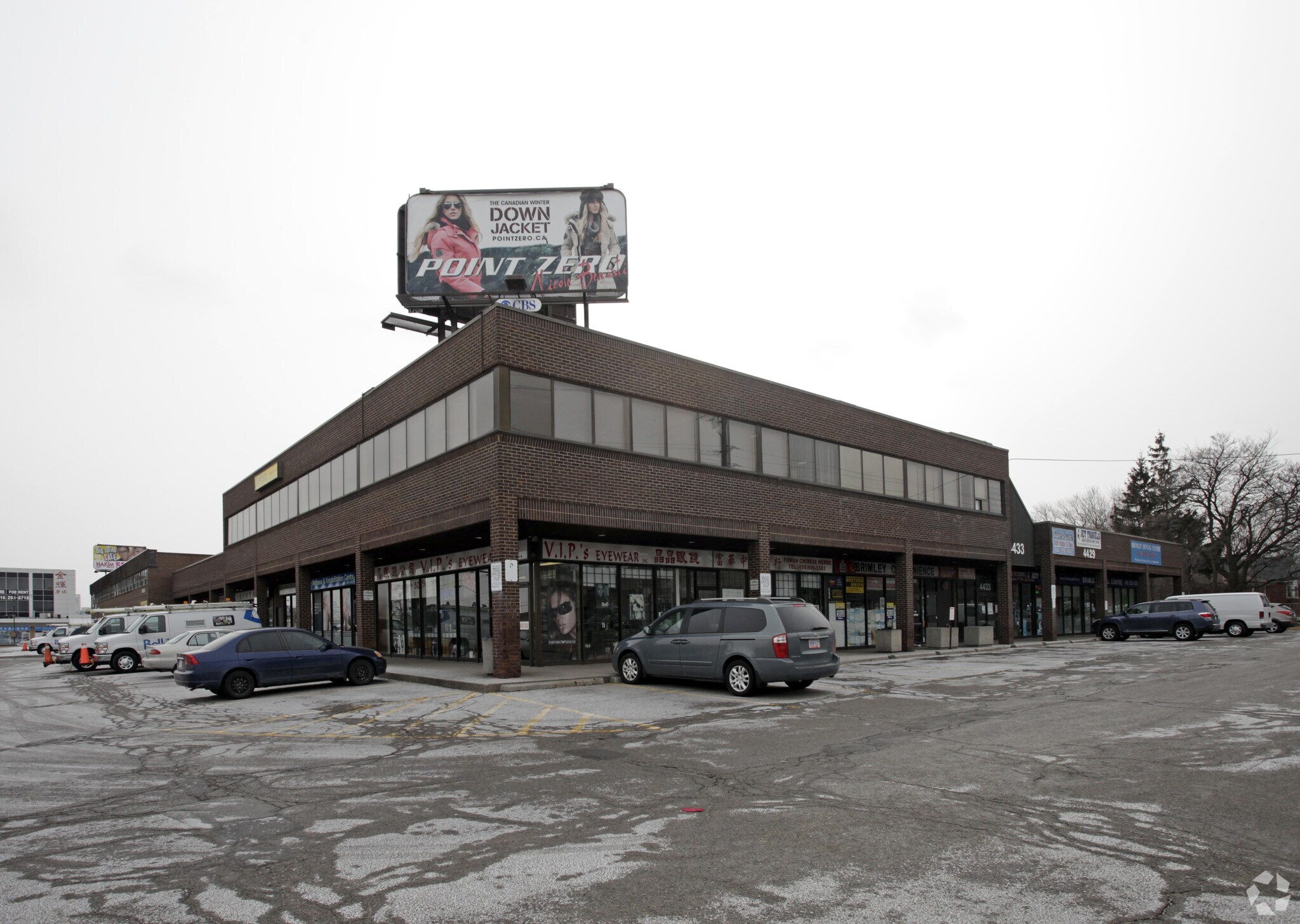 4427-4447 Sheppard Ave, Toronto, ON à louer Photo principale– Image 1 sur 5