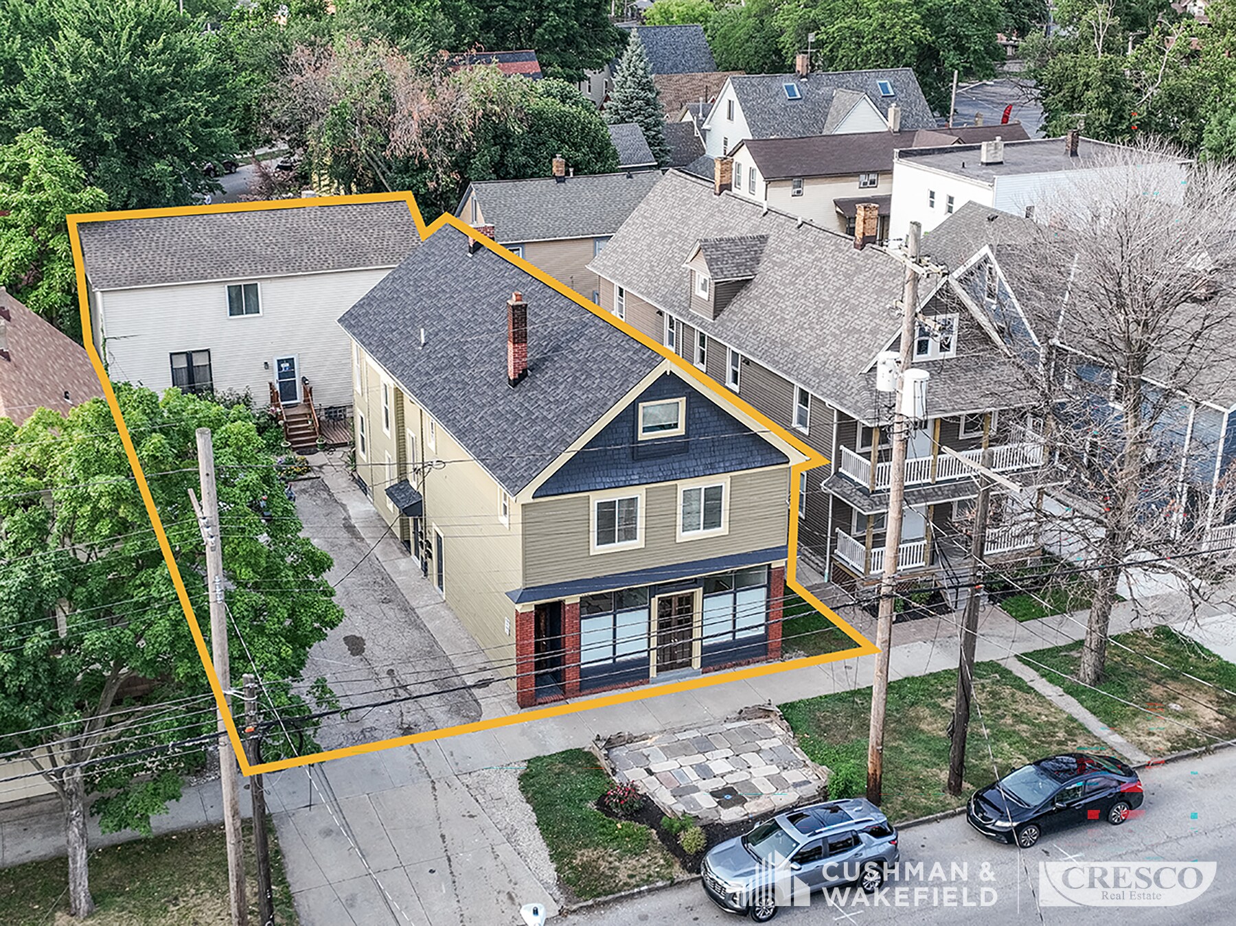 1020 Kenilworth Ave, Cleveland, OH à vendre Photo de l’immeuble– Image 1 sur 50