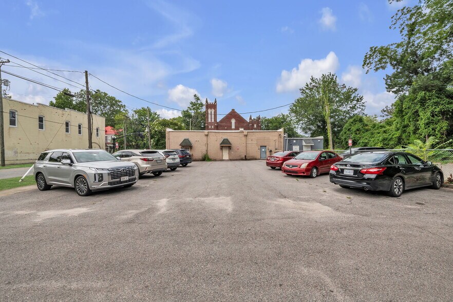 600-604 W Washington St, Suffolk, VA à vendre - Photo de l’immeuble – Image 3 sur 62
