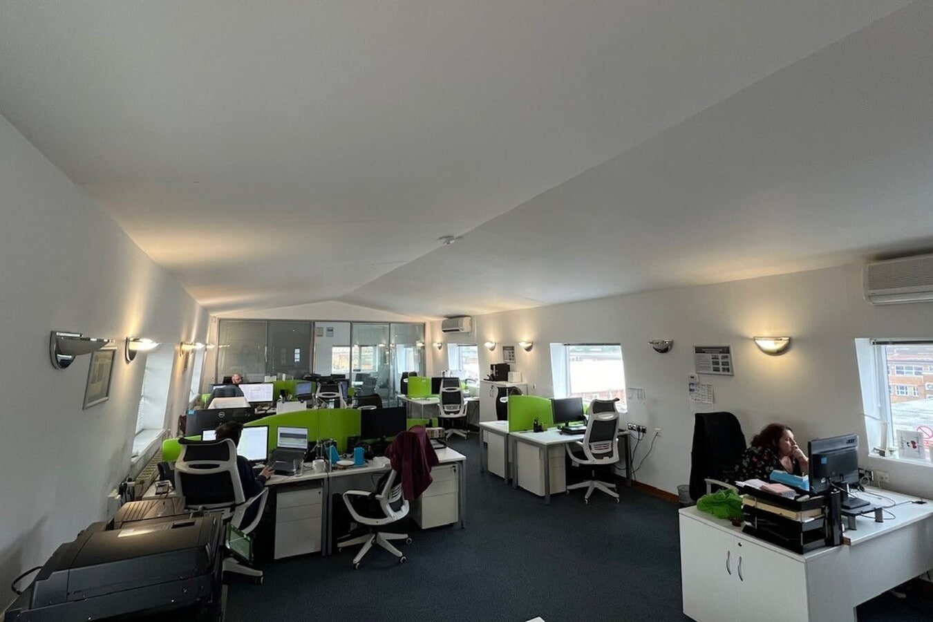 63-77 Milford Rd, Reading, BKS RG1 8LG - Lot 63 -  - Photo intérieure - Image 1 of 7