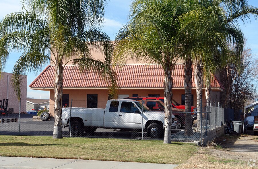 1262 S Santa Fe Ave, San Jacinto, CA à vendre - Photo de l’immeuble – Image 3 sur 27
