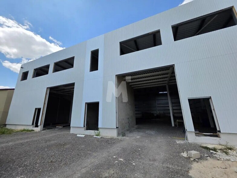 Local d’activités dans Bondoufle à louer - Photo de l’immeuble – Image 3 sur 8